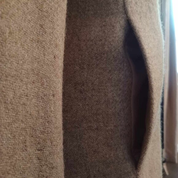 Rare Find! 1970s Vintage Pauline Trigere A Line Wool Coat Coyote Collar - Picture 6 of 16